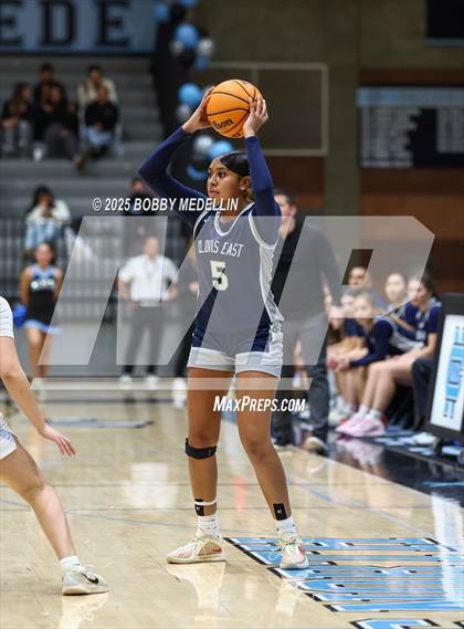 Thumbnail 1 in Clovis East @ Clovis North photogallery.