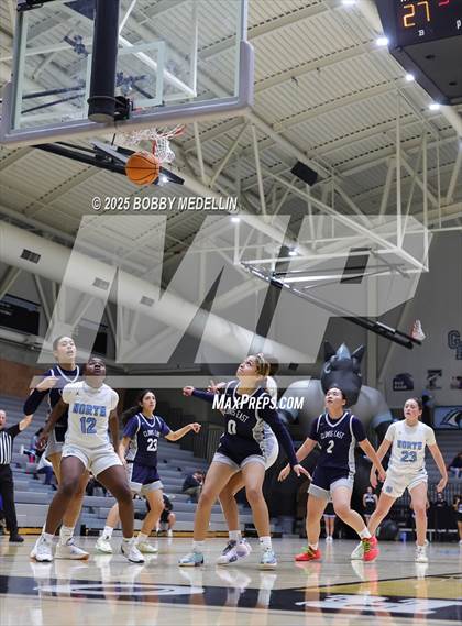 Thumbnail 1 in Clovis East @ Clovis North photogallery.