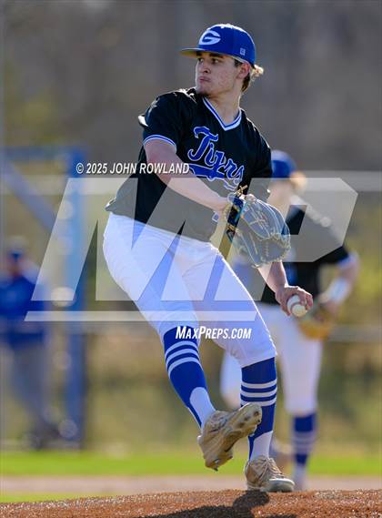 Thumbnail 2 in Liberty Creek vs Gordonsville photogallery.