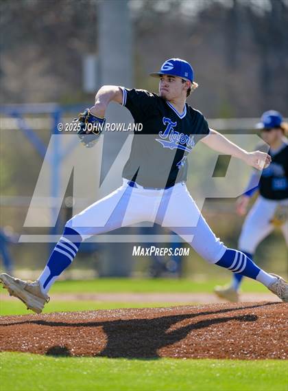 Thumbnail 2 in Liberty Creek vs Gordonsville photogallery.