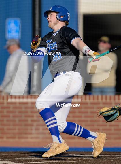 Thumbnail 2 in Liberty Creek vs Gordonsville photogallery.