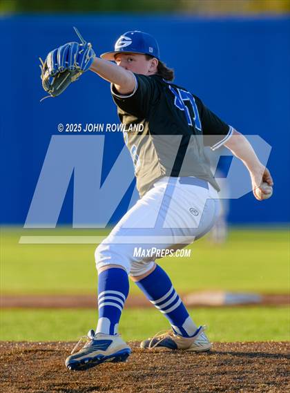 Thumbnail 3 in Liberty Creek vs Gordonsville photogallery.