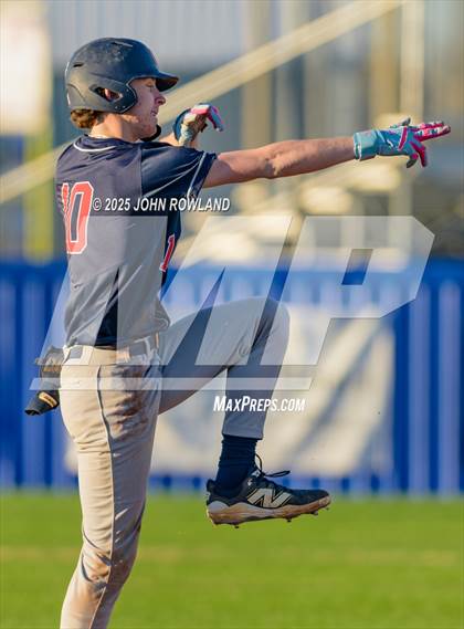 Thumbnail 2 in Liberty Creek vs Gordonsville photogallery.
