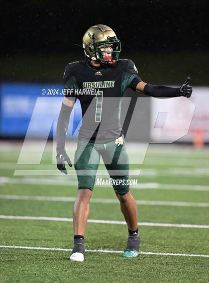 Thumbnail 1 in Austintown-Fitch @ Ursuline photogallery.
