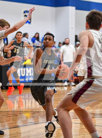 Thumbnail 2 in A&M Consolidated vs Rockdale (Cotton Christmas Classic) photogallery.