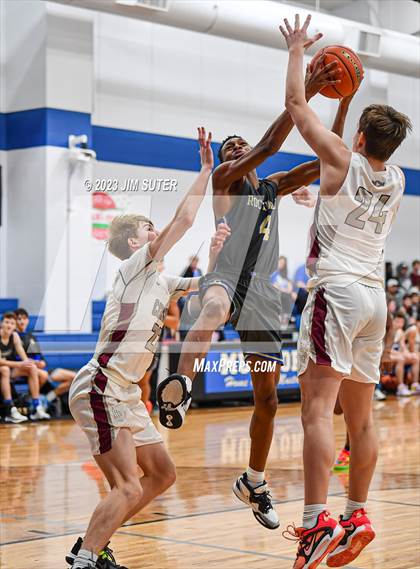 Thumbnail 2 in A&M Consolidated vs Rockdale (Cotton Christmas Classic) photogallery.