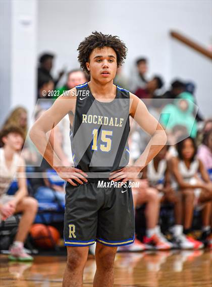 Thumbnail 3 in A&M Consolidated vs Rockdale (Cotton Christmas Classic) photogallery.
