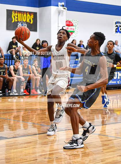 Thumbnail 2 in A&M Consolidated vs Rockdale (Cotton Christmas Classic) photogallery.