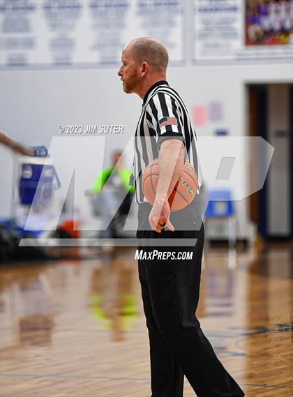 Thumbnail 1 in A&M Consolidated vs Rockdale (Cotton Christmas Classic) photogallery.