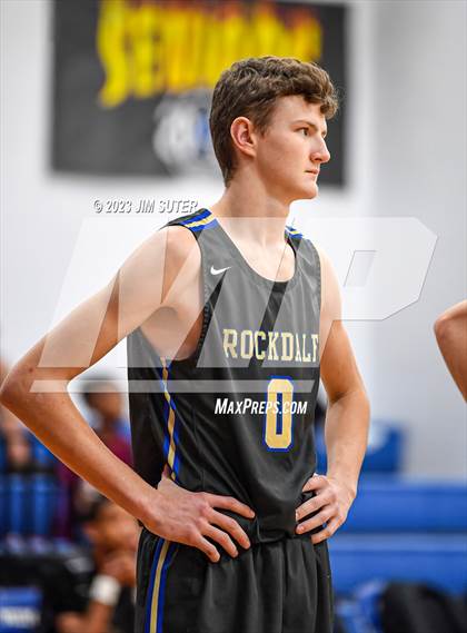 Thumbnail 3 in A&M Consolidated vs Rockdale (Cotton Christmas Classic) photogallery.