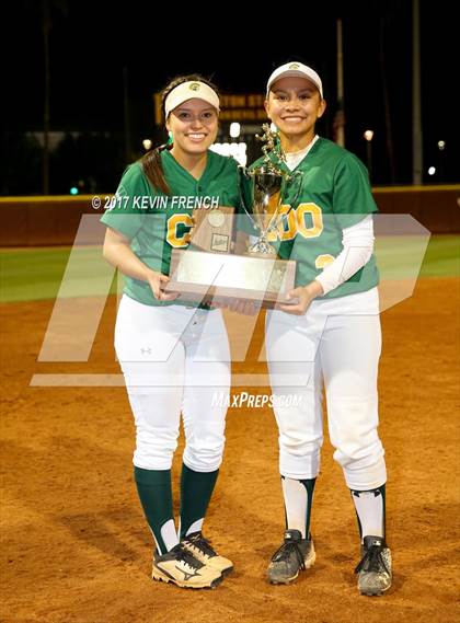Thumbnail 2 in Canyon del Oro (AIA 4A Final Awards Photos) photogallery.