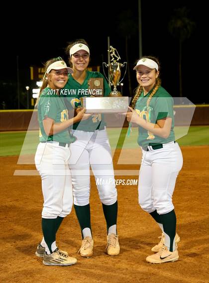 Thumbnail 3 in Canyon del Oro (AIA 4A Final Awards Photos) photogallery.