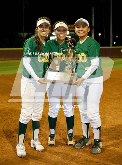 Thumbnail 1 in Canyon del Oro (AIA 4A Final Awards Photos) photogallery.