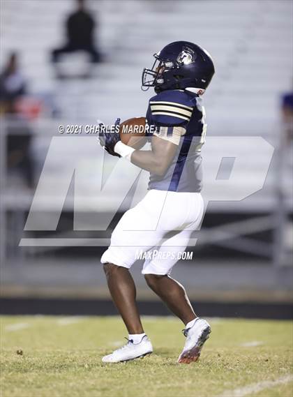 Thumbnail 1 in Hunt @ Smithfield-Selma photogallery.
