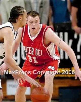 Thumbnail 1 in Mater Dei vs. Palo Alto (CIF State D2 Final) photogallery.