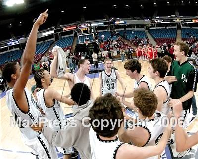 Thumbnail 2 in Mater Dei vs. Palo Alto (CIF State D2 Final) photogallery.