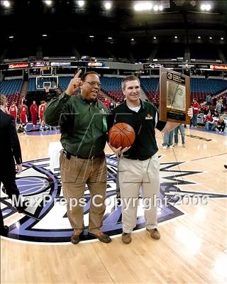 Thumbnail 1 in Mater Dei vs. Palo Alto (CIF State D2 Final) photogallery.