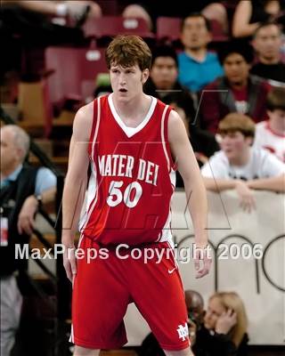 Thumbnail 3 in Mater Dei vs. Palo Alto (CIF State D2 Final) photogallery.