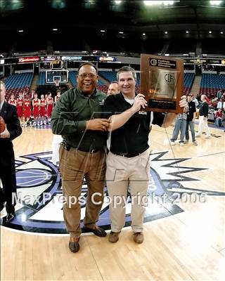 Thumbnail 2 in Mater Dei vs. Palo Alto (CIF State D2 Final) photogallery.