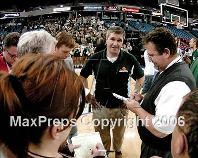Thumbnail 3 in Mater Dei vs. Palo Alto (CIF State D2 Final) photogallery.