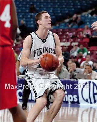 Thumbnail 3 in Mater Dei vs. Palo Alto (CIF State D2 Final) photogallery.