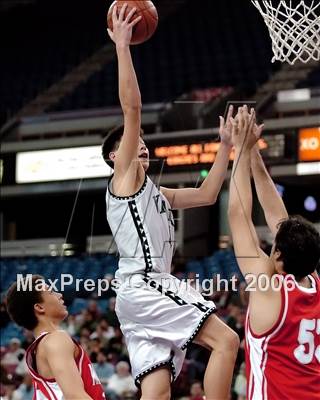 Thumbnail 2 in Mater Dei vs. Palo Alto (CIF State D2 Final) photogallery.