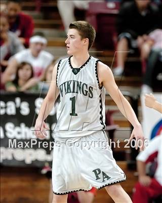 Thumbnail 2 in Mater Dei vs. Palo Alto (CIF State D2 Final) photogallery.