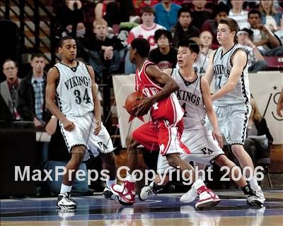 Thumbnail 2 in Mater Dei vs. Palo Alto (CIF State D2 Final) photogallery.