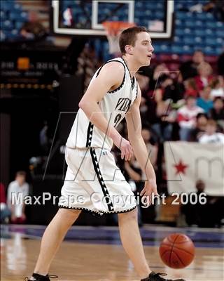 Thumbnail 1 in Mater Dei vs. Palo Alto (CIF State D2 Final) photogallery.