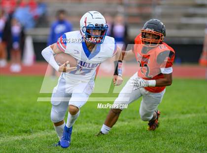 Thumbnail 2 in Ellinwood @ Syracuse photogallery.