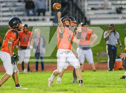 Thumbnail 3 in Ellinwood @ Syracuse photogallery.