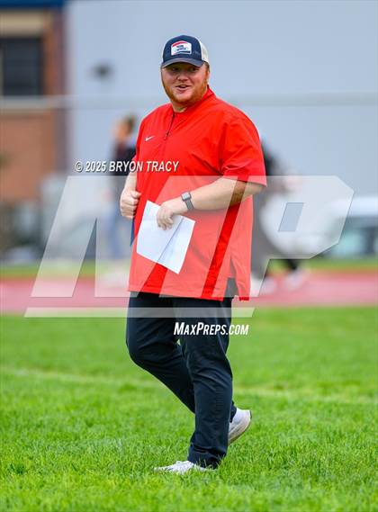 Thumbnail 1 in Ellinwood @ Syracuse photogallery.