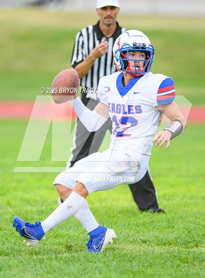 Thumbnail 3 in Ellinwood @ Syracuse photogallery.