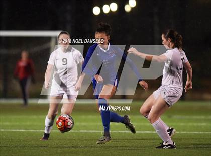 Thumbnail 3 in Sacred Heart Cathedral Preparatory vs St. Ignatius photogallery.
