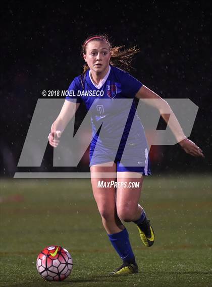 Thumbnail 2 in Sacred Heart Cathedral Preparatory vs St. Ignatius photogallery.