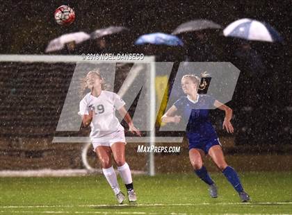 Thumbnail 2 in Sacred Heart Cathedral Preparatory vs St. Ignatius photogallery.