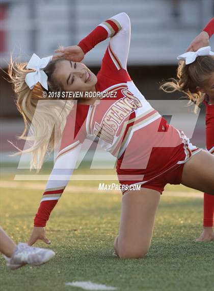 Thumbnail 3 in Oakdale vs. St. Mary's photogallery.