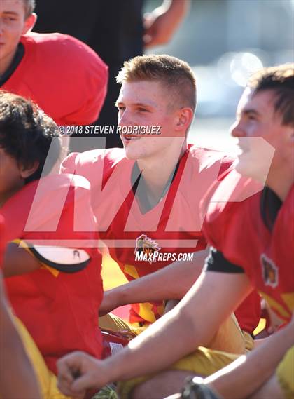 Thumbnail 3 in Oakdale vs. St. Mary's photogallery.