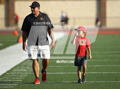 Thumbnail 2 in Oakdale vs. St. Mary's photogallery.