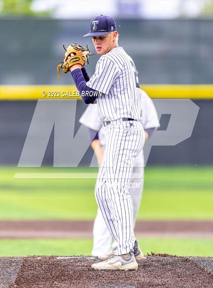 Thumbnail 3 in Lehi vs. Timpanogos (UHSAA 5A Championship) photogallery.