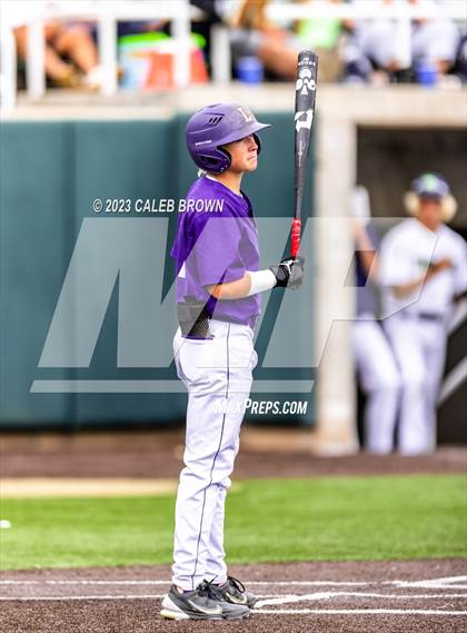 Thumbnail 2 in Lehi vs. Timpanogos (UHSAA 5A Championship) photogallery.