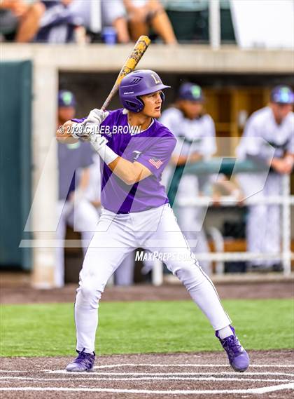 Thumbnail 2 in Lehi vs. Timpanogos (UHSAA 5A Championship) photogallery.
