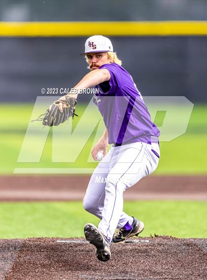 Thumbnail 2 in Lehi vs. Timpanogos (UHSAA 5A Championship) photogallery.