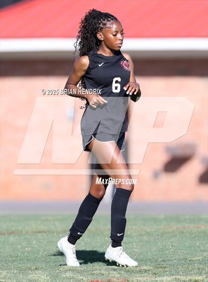 Thumbnail 1 in Hickory @ South Point (NCHSAA 3A Playoffs 4th Round) photogallery.