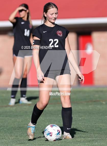Thumbnail 1 in Hickory @ South Point (NCHSAA 3A Playoffs 4th Round) photogallery.