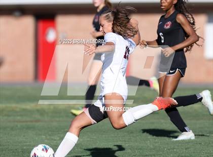 Thumbnail 3 in Hickory @ South Point (NCHSAA 3A Playoffs 4th Round) photogallery.