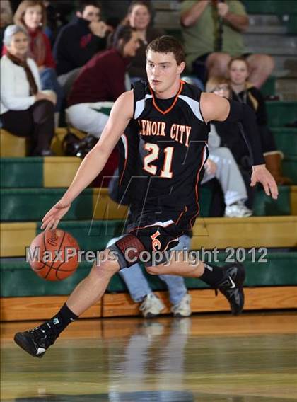 Thumbnail 3 in Lenoir City @ Knoxville Catholic photogallery.