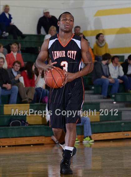 Thumbnail 1 in Lenoir City @ Knoxville Catholic photogallery.