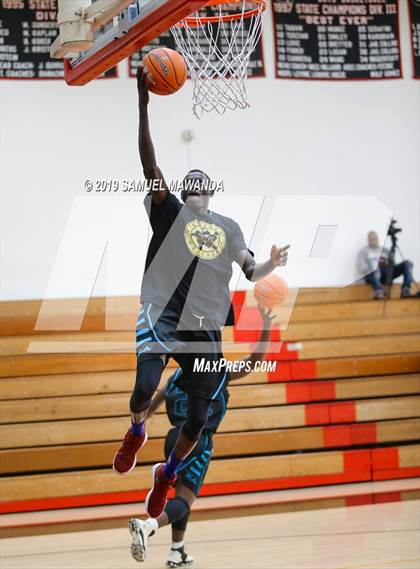 Thumbnail 3 in Windward vs. Renaissance Academy (Wolverine invitational) photogallery.