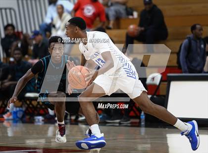 Thumbnail 2 in Windward vs. Renaissance Academy (Wolverine invitational) photogallery.